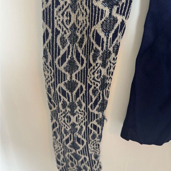 CHLOE Silver Metallic Long Sleeve Sweater - Picture 5 of 9